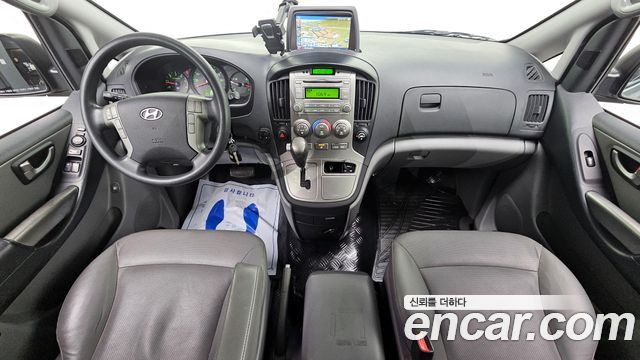 Hyundai Starex 2015 — photo 7