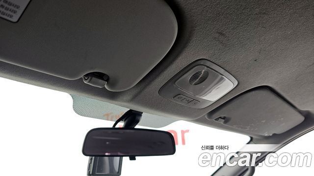 Hyundai Starex 2015 — photo 19