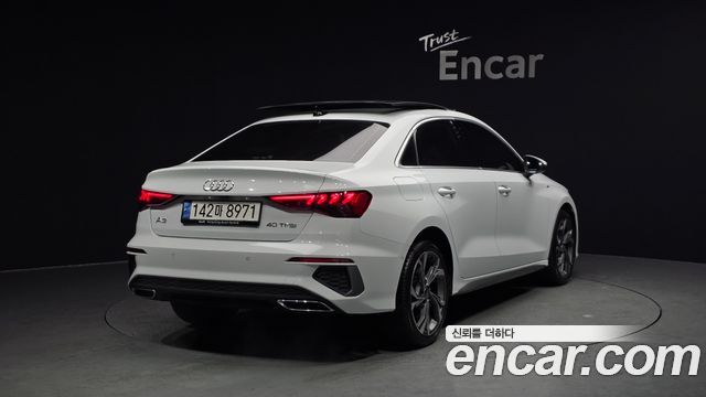 Audi A3 2022 — photo 2