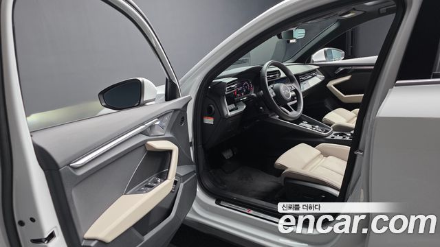 Audi A3 2022 — photo 10