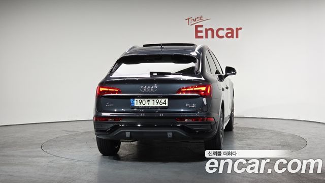 Audi Q5 2021 — photo 4