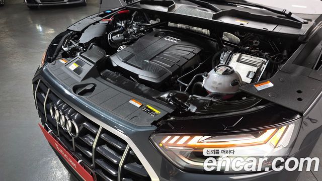 Audi Q5 2021 — photo 6