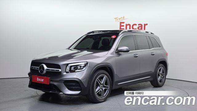 Mercedes-Benz GLB-Class 2022 — photo 1