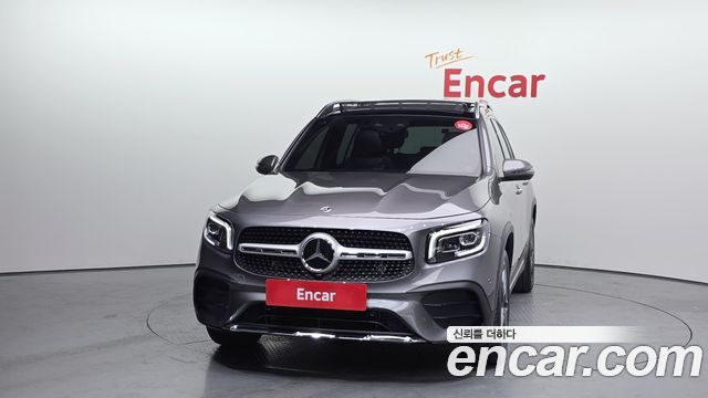 Mercedes-Benz GLB-Class 2022 — photo 3
