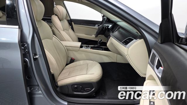 Hyundai Genesis 2015 — photo 10