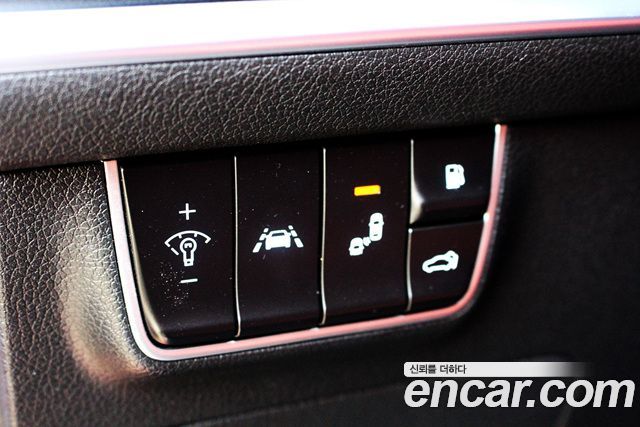 Kia Stinger 2018 — photo 19