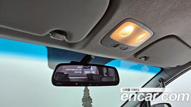 Hyundai Starex 2013 — photo 16