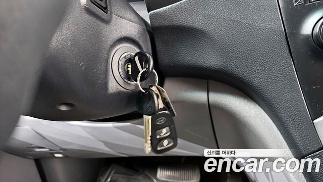 Hyundai Starex 2013 — photo 18