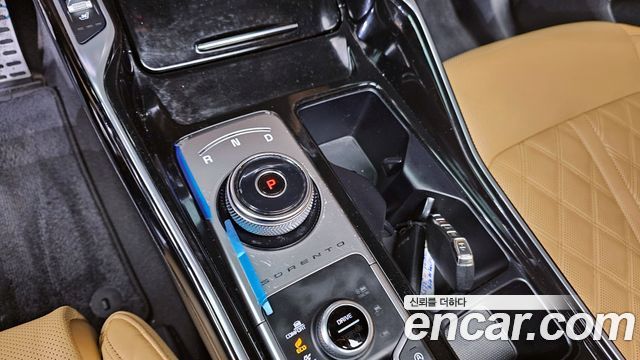 Kia Sorento 2022 — photo 9