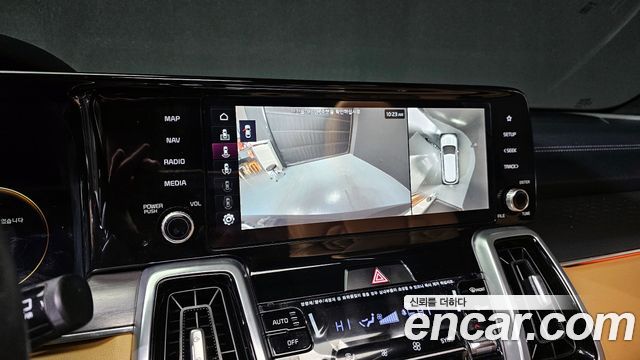 Kia Sorento 2022 — photo 17