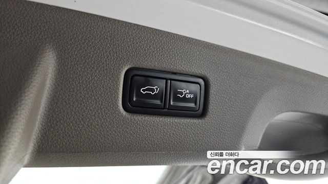 Kia Canival 2023 — photo 20