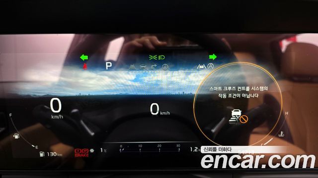 Kia Canival 2022 — photo 8