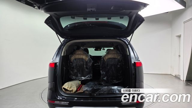 Kia Canival 2023 — photo 20