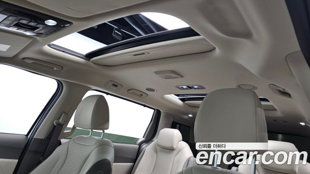 Kia Canival 2024 — photo 18