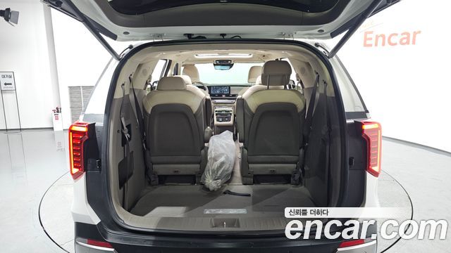 Kia Canival 2024 — photo 20