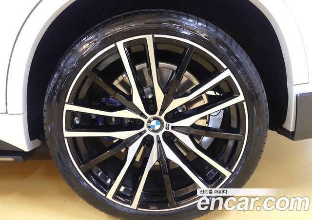 BMW X5 2021 — photo 5