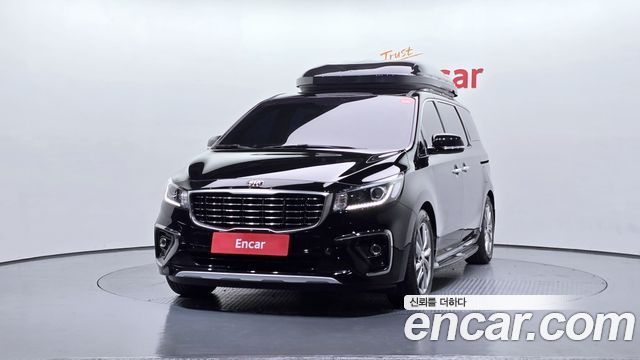 Kia Canival 2020 — photo 3