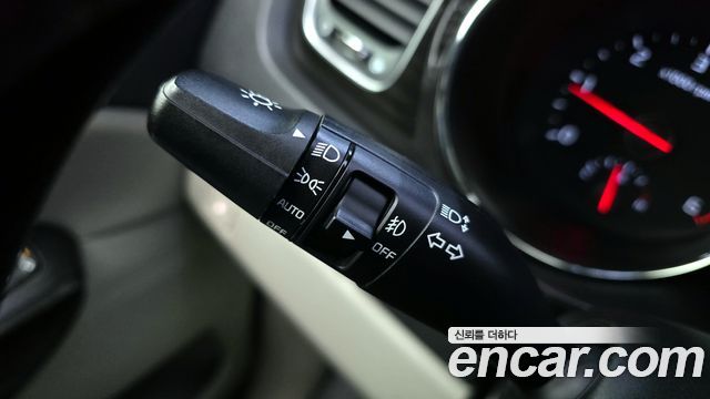 Kia Canival 2020 — photo 19