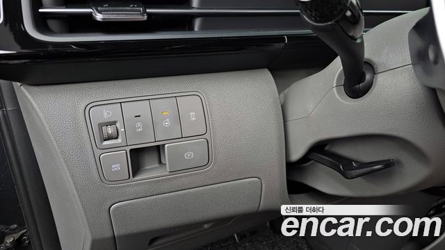 Hyundai Staria 2023 — photo 14