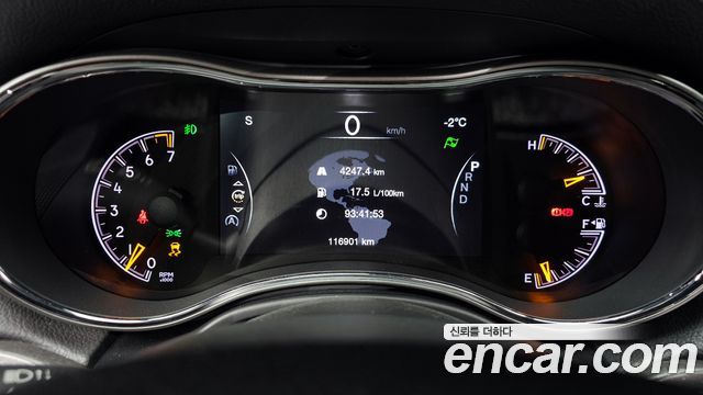 Jeep Cherokee 2018 — photo 8
