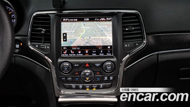 Jeep Cherokee 2018 — photo 14