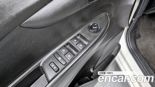 Chevrolet Korea Spark 2017 — photo 14