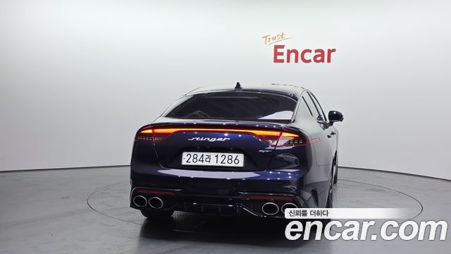 Kia Stinger 2022 — photo 4