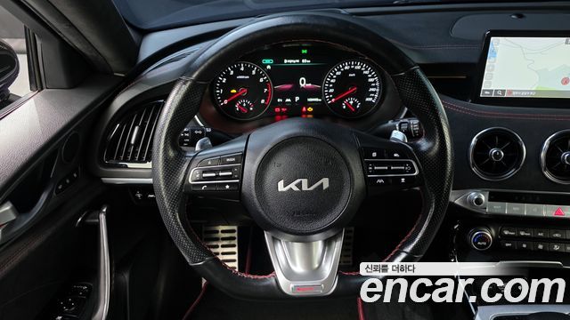 Kia Stinger 2022 — photo 15