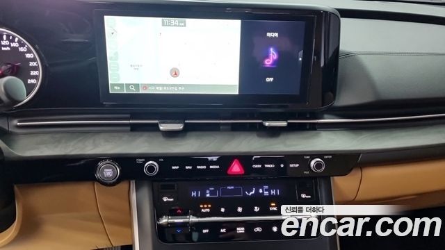 Kia Canival 2023 — photo 13