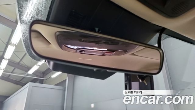 Kia Canival 2023 — photo 15