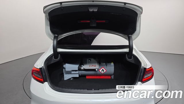 Hyundai Grandeur 2019 — photo 20