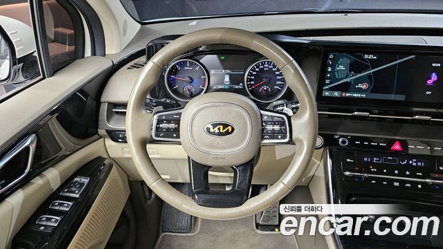 Kia Canival 2021 — photo 14