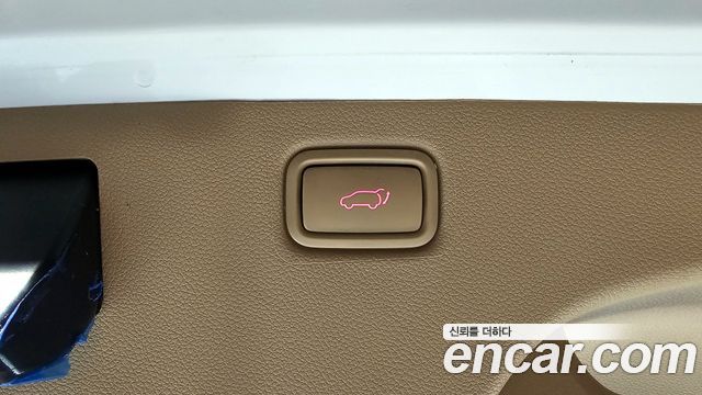 Kia Canival 2017 — photo 20