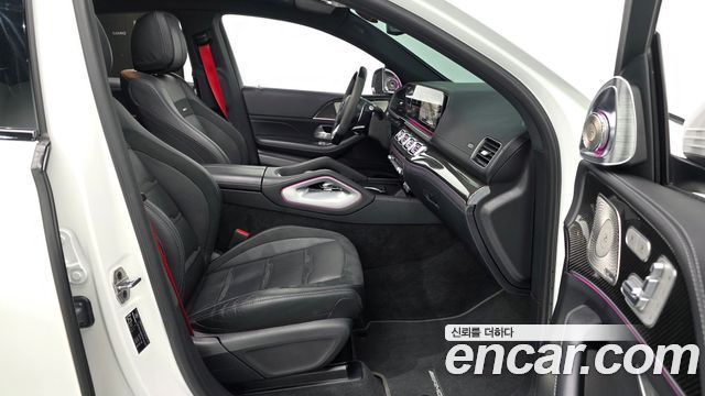 Mercedes-Benz GLE-Class 2023 — photo 10