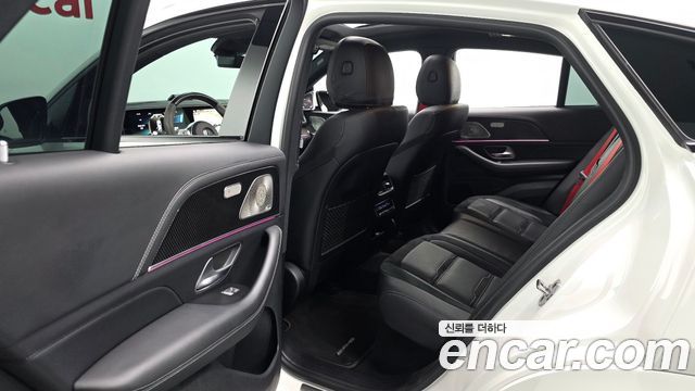 Mercedes-Benz GLE-Class 2023 — photo 12
