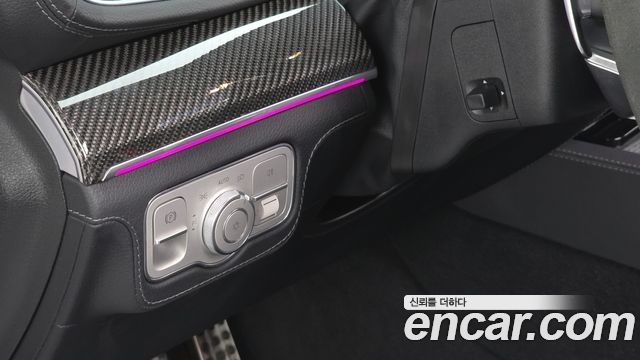 Mercedes-Benz GLE-Class 2023 — photo 16