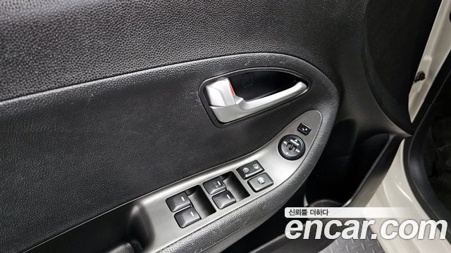 Kia morning 2013 — photo 17