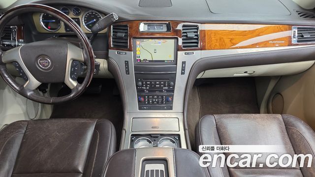 Cadillac Escalade 2012 — photo 7
