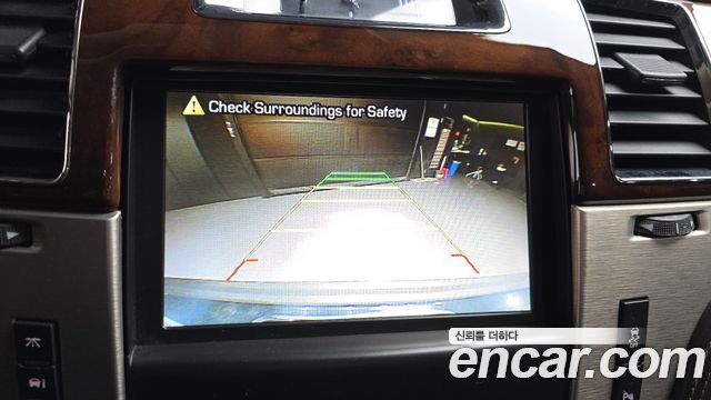 Cadillac Escalade 2012 — photo 16