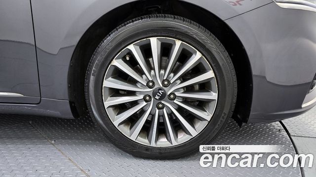 Kia K7 2016 — photo 5