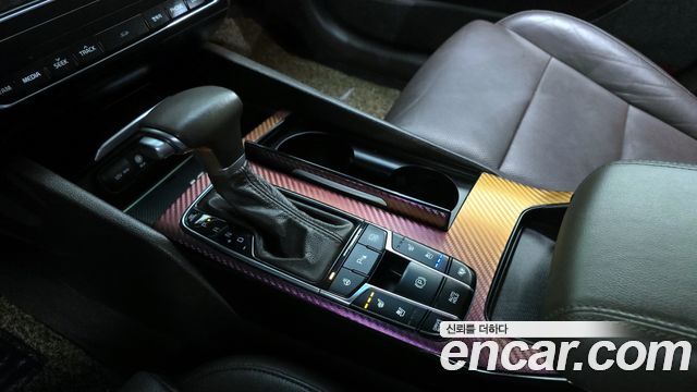 Kia K7 2016 — photo 9