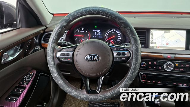 Kia K7 2016 — photo 14