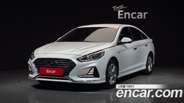 Hyundai Sonata 2019 — photo 1