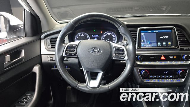 Hyundai Sonata 2019 — photo 14