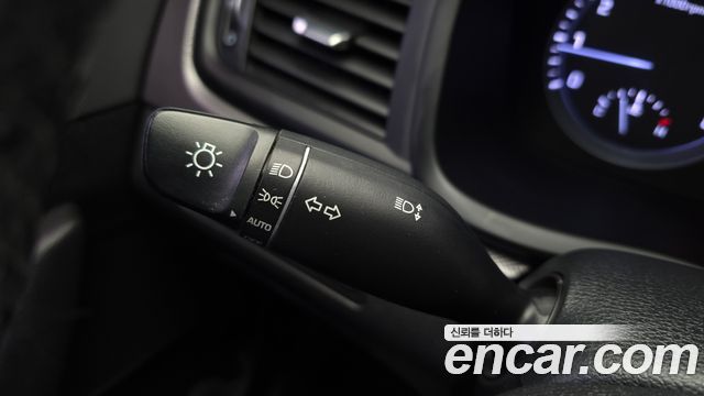 Hyundai Sonata 2019 — photo 17