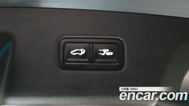 Kia Canival 2023 — photo 20