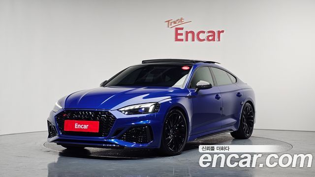 Audi RS5 2023 — photo 1
