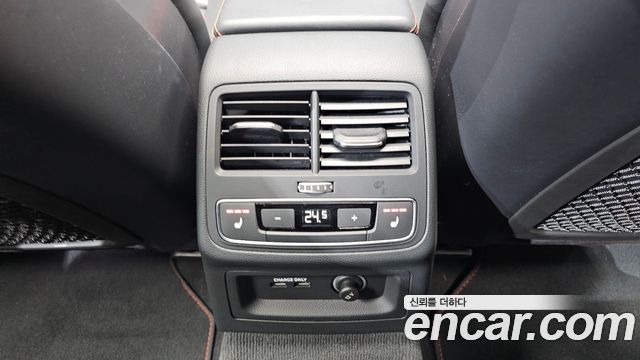 Audi RS5 2023 — photo 18