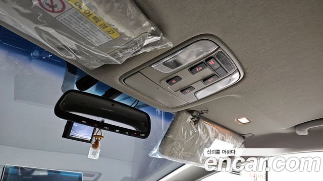 Kia Canival 2020 — photo 18