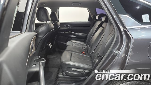 Kia Sorento 2022 — photo 13